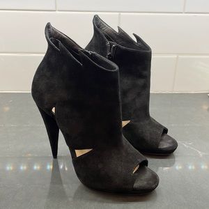 Christian Louboutin Velour Heel